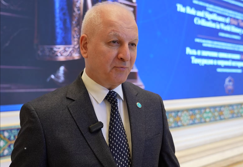 Халқаро Туркий академия президенти